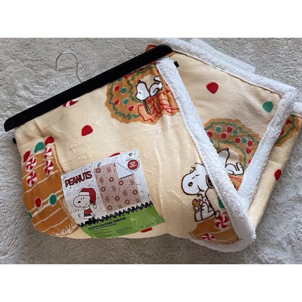 Peanuts Snoopy Sherpa‎ Backed Throw Blanket Gingerbread House Christmas 50X60”